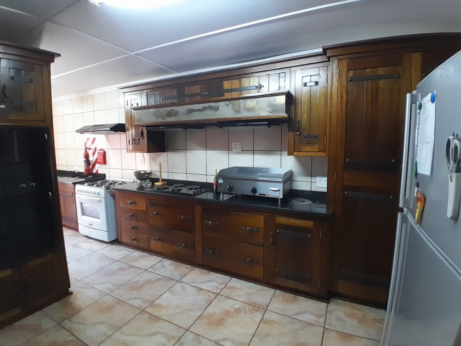 10 Bedroom Property for Sale in Kathu Northern Cape